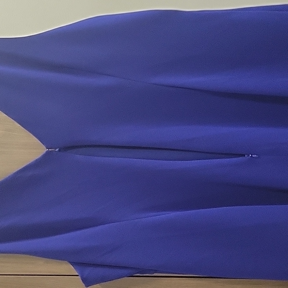 Vince Camuto Royal Blue V-Neck Ruffle-Hem Midi Dress - Picture 12 of 15